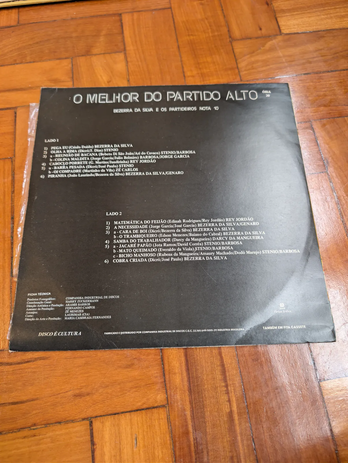 Bezerra da Silva e Os Partideiros Nota 10 — O Melhor do Partido Alto, back