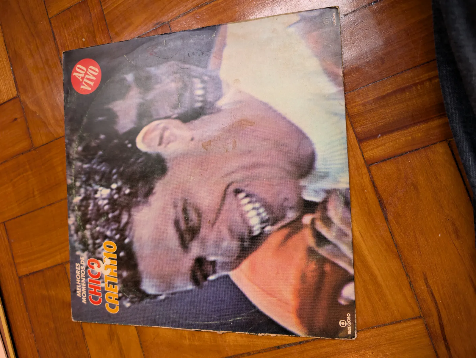 Chico Buarque & Caetano Veloso — Melhores Momentos de Chico & Caetano ao Vivo, front