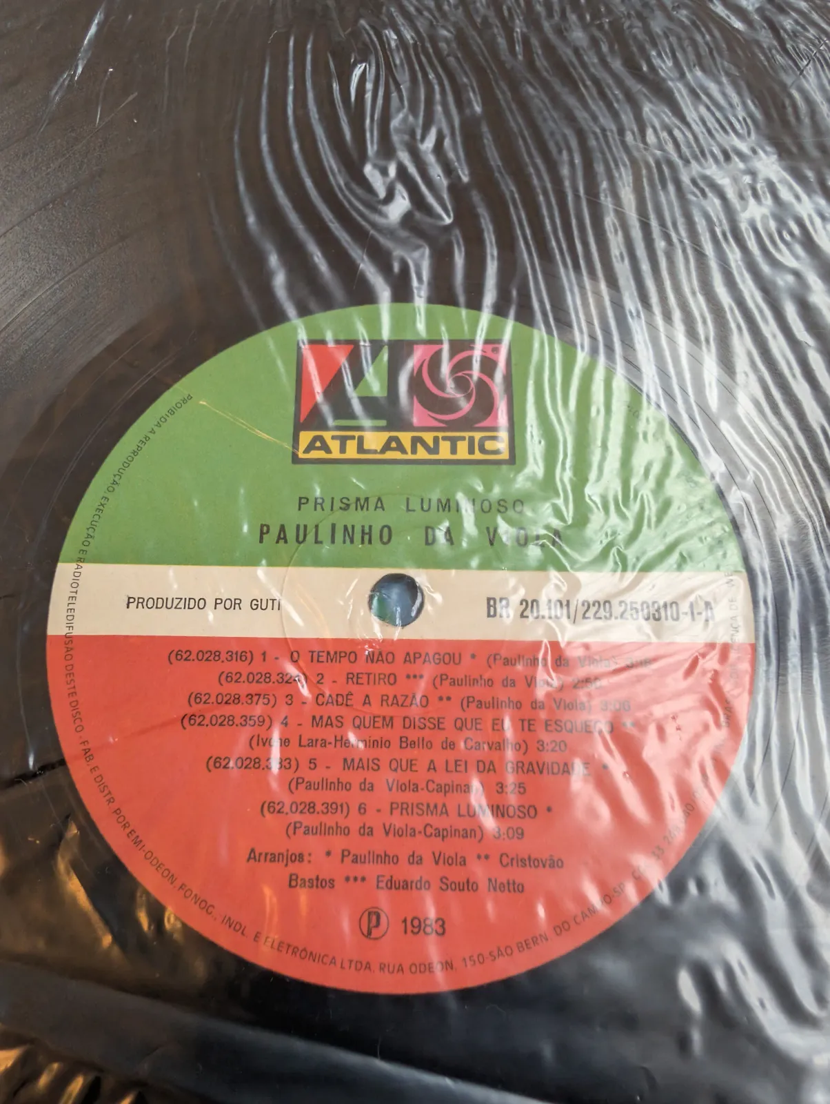 Paulinho da Viola — Prisma Luminoso, label-a