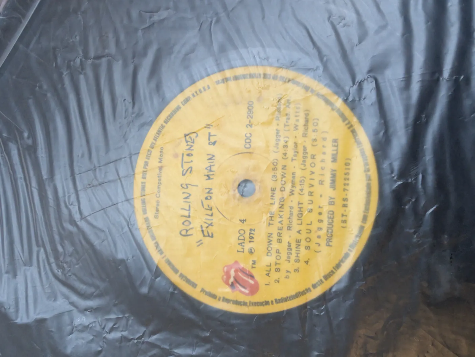 The Rolling Stones — Exile on Main St., label-d