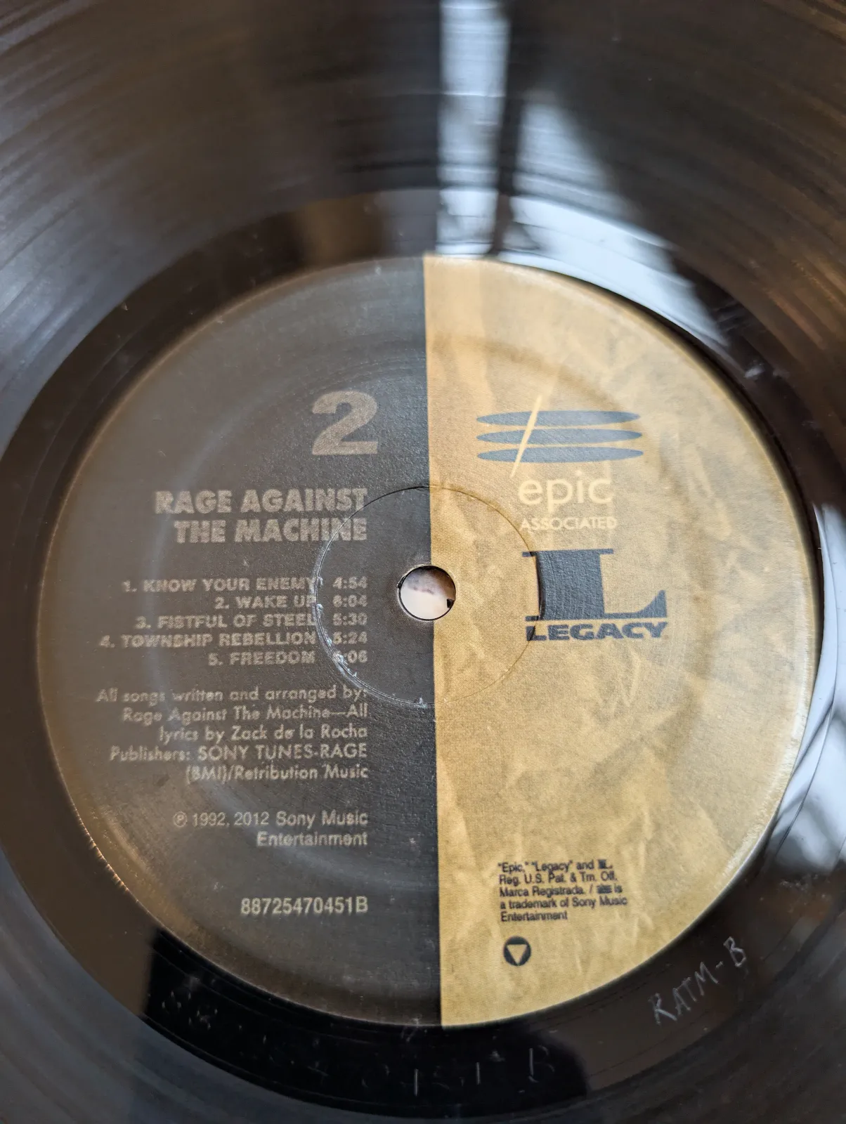 Rage Against the Machine — Rage Against the Machine, label-b