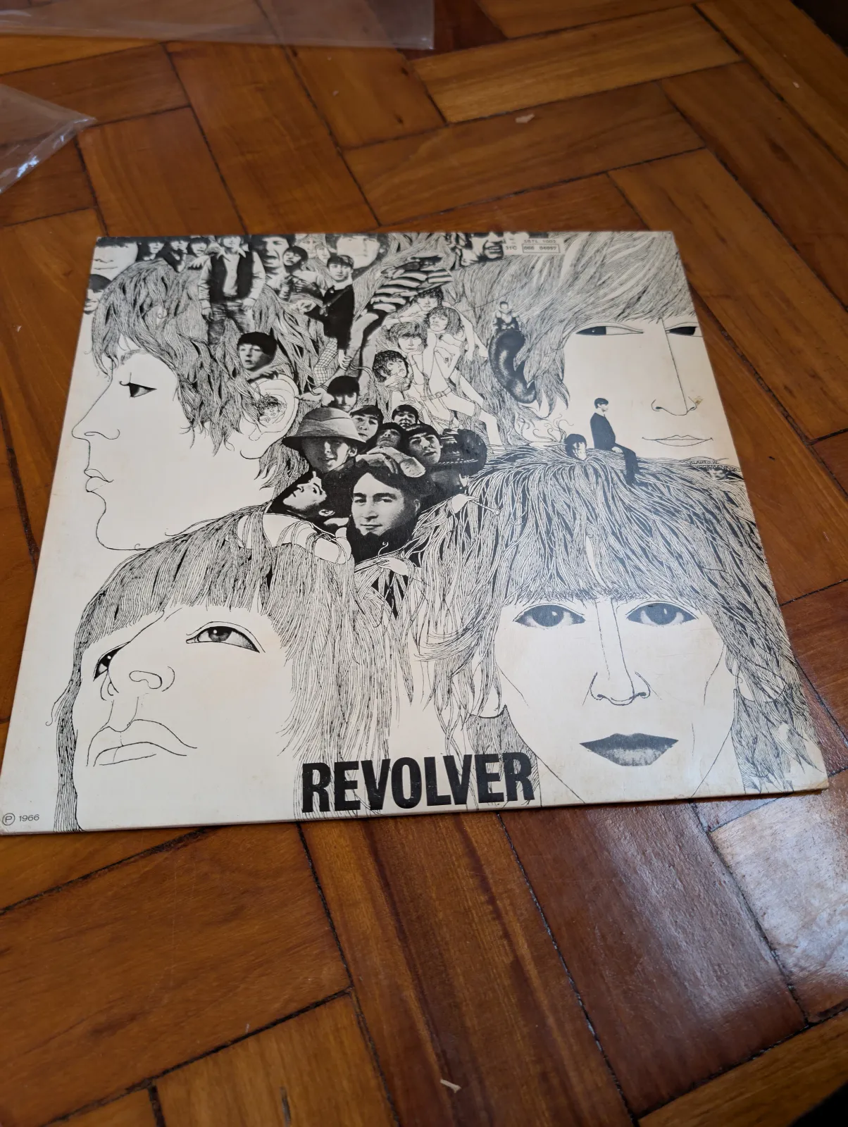 The Beatles — Revolver, front