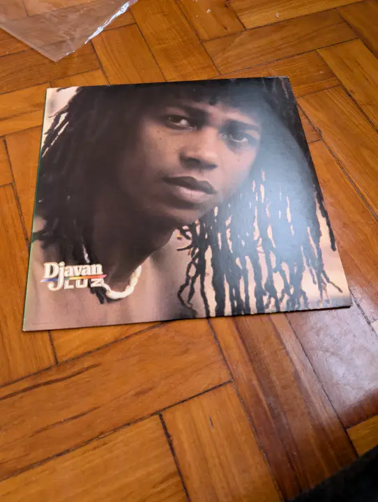Djavan — Luz, front