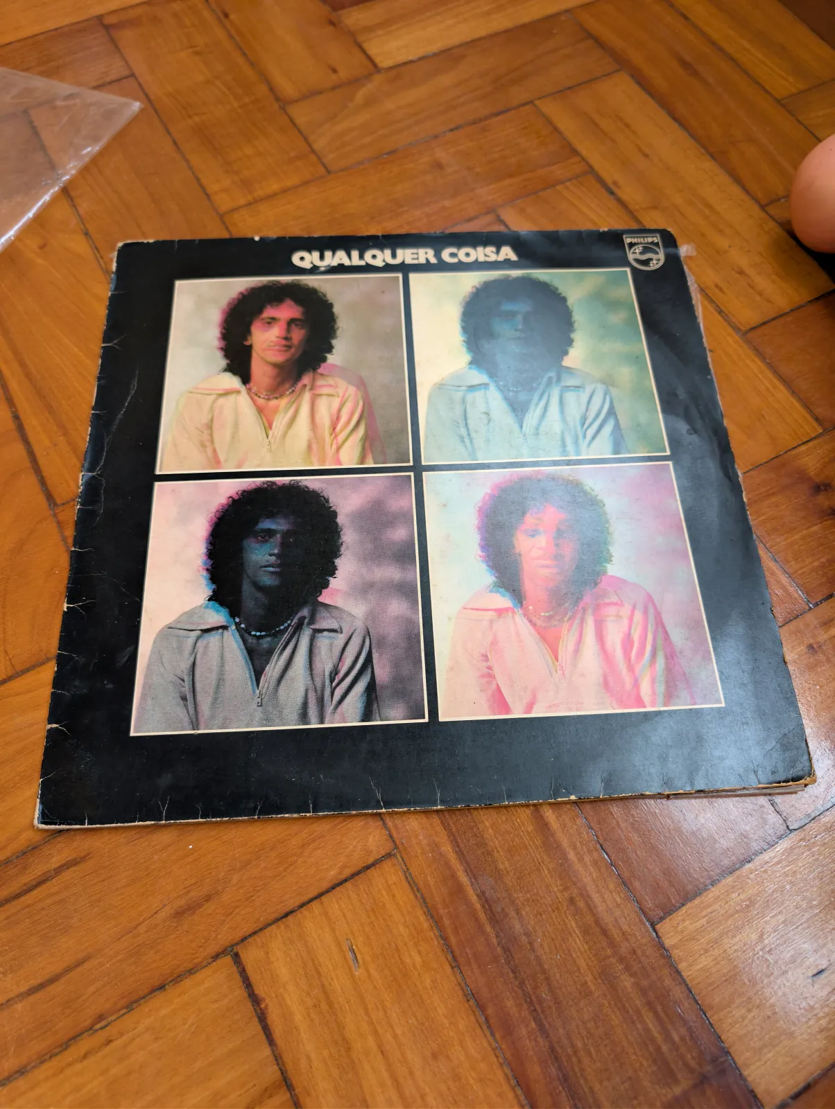 Caetano Veloso — Qualquer Coisa, label-a