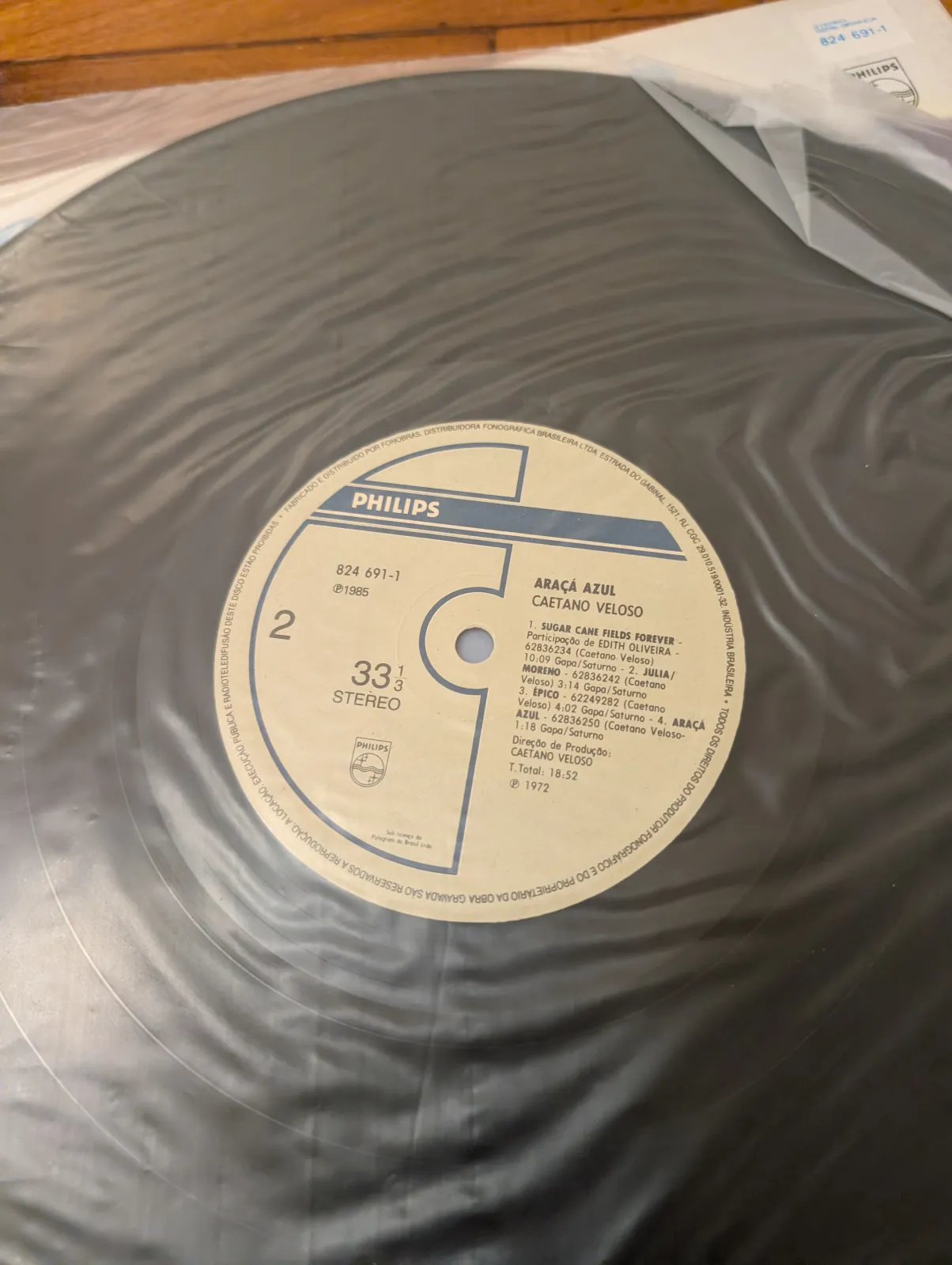 Caetano Veloso — Araçá Azul, label-b