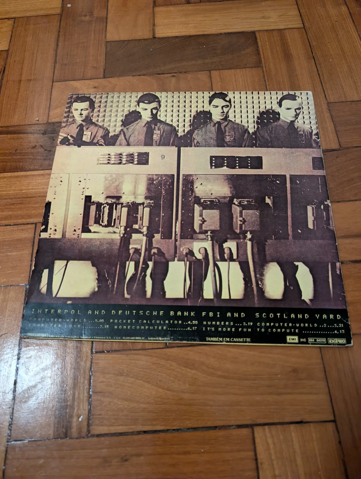 Kraftwerk — Computer World, back