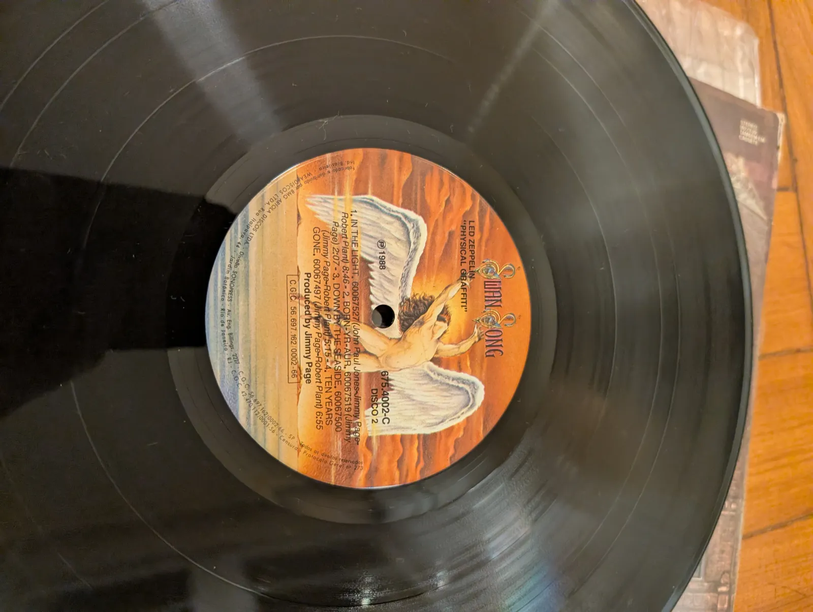 Led Zeppelin — Physical Graffiti, label-c