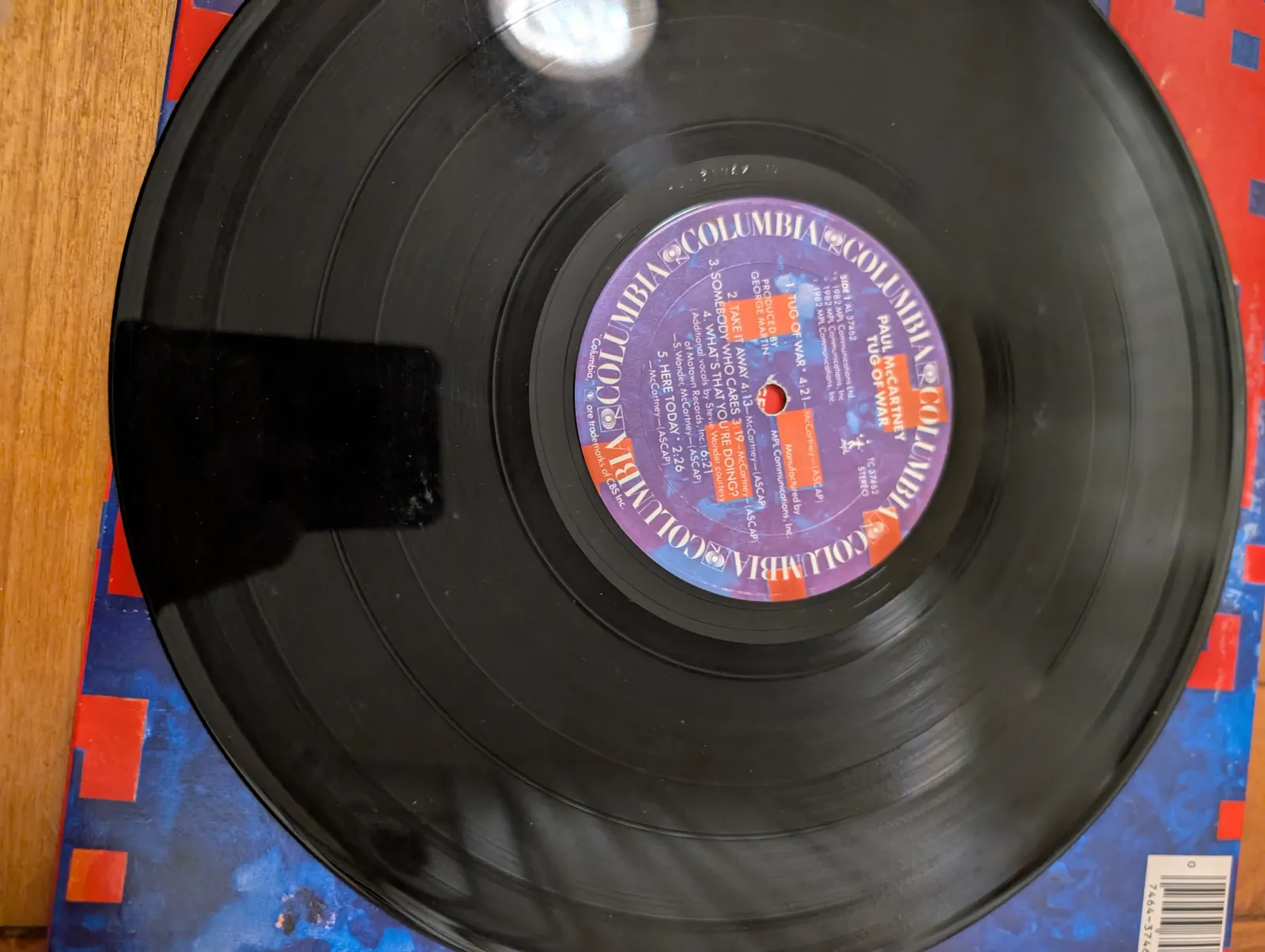 Paul McCartney — Tug of War, label-a