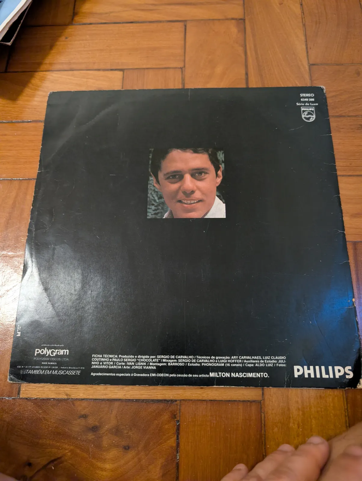Chico Buarque — Chico Buarque, back