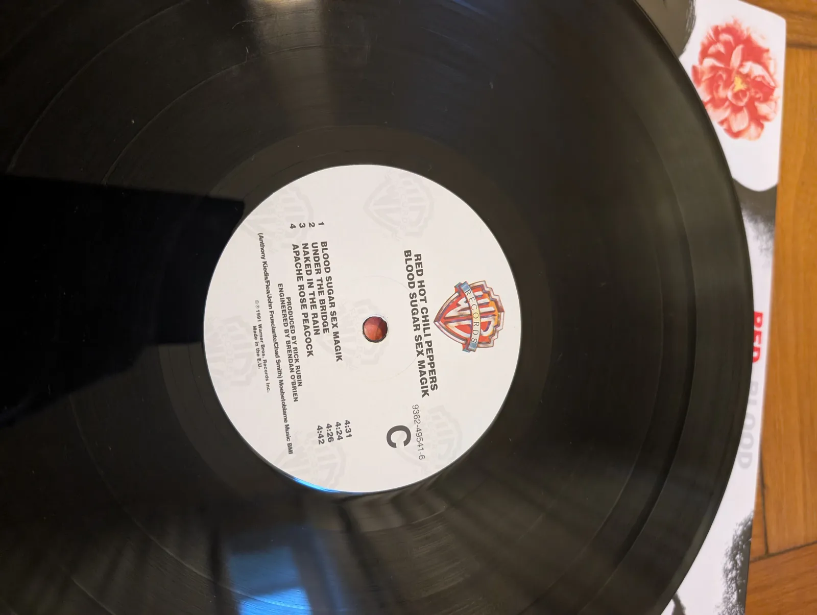 Red Hot Chili Peppers — Blood Sugar Sex Magik, label-c