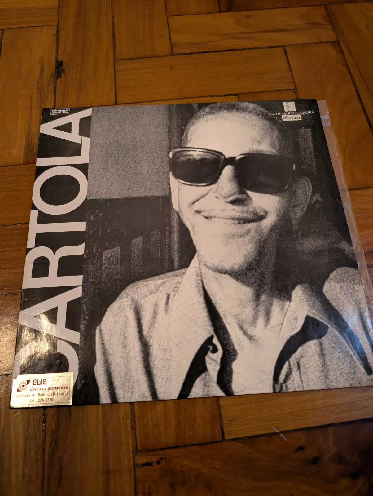 Cartola — Cartola (1974), front